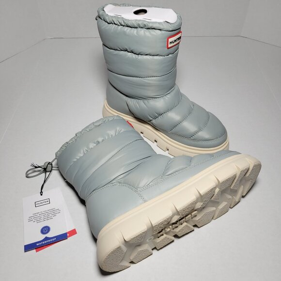 Hunter Maribel Lug Sole Insulated Waterproof Snow Booties in Taupe - Picture 2 of 7